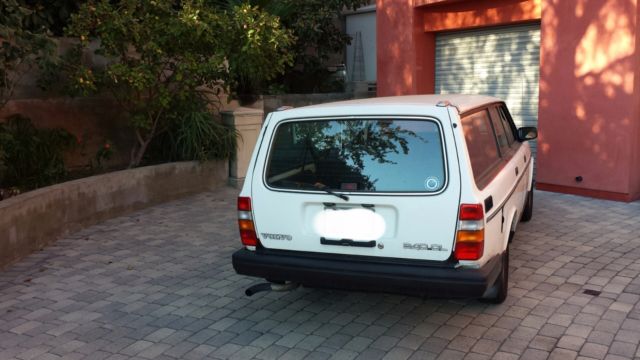 1988 Volvo 240 - photo 2