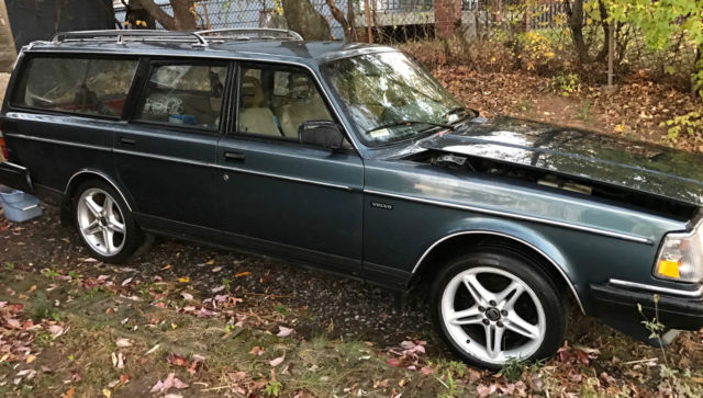 1988 Volvo 240 DL Station Wagon 171468 Miles automatic blue roof rack c70 wheels 1988 Volvo 240