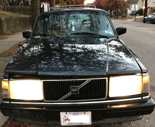 1988 Volvo 240 - photo 12