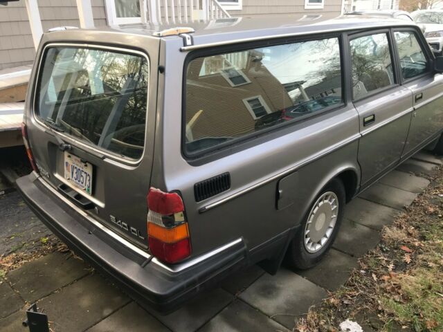 1988 Volvo 240 DL - photo 8