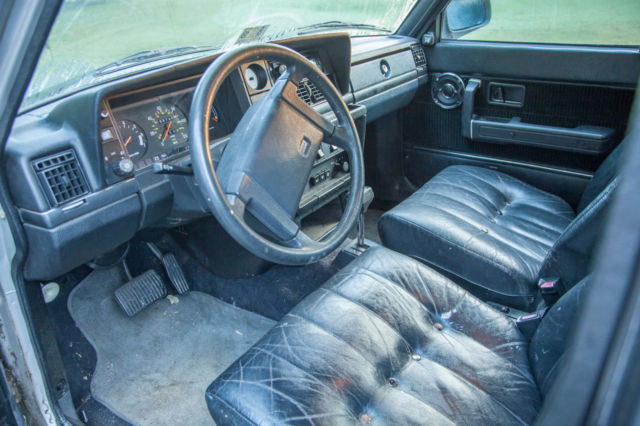 1988 Volvo 240 - photo 8