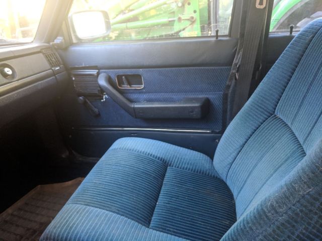 1988 Volvo 240 DL - photo 12
