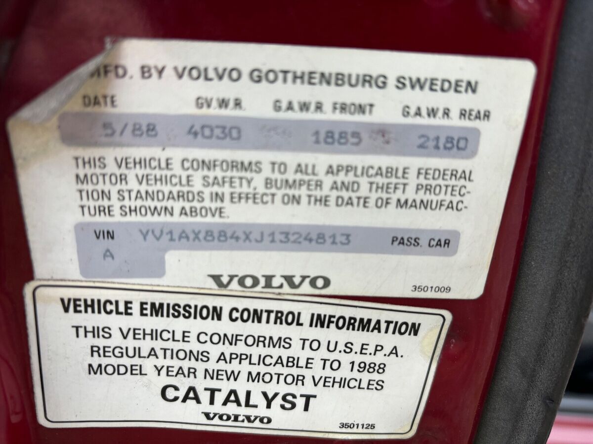 1988 Volvo 240 - photo 10