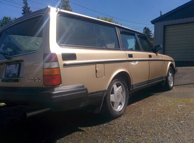 1988 Volvo 240 - photo 5