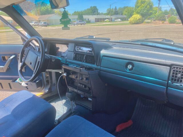 1988 Volvo 240 DL - photo 12