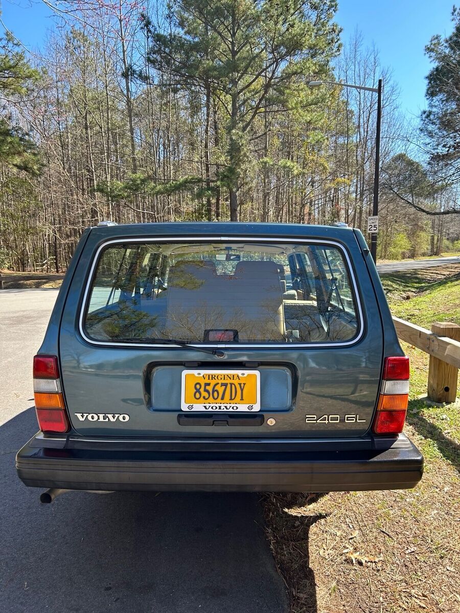 1988 Volvo 240 GL - photo 10