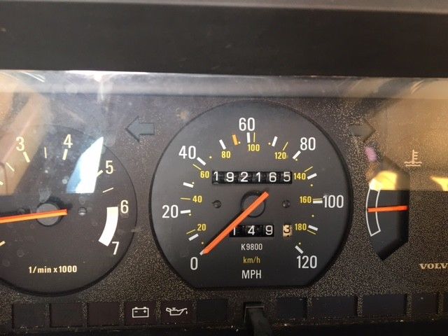 1988 Volvo 240 - photo 2