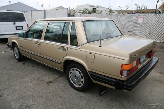 1988 Volvo 740 GLE - photo 3
