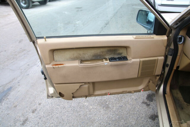 1988 Volvo 740 GLE - photo 9