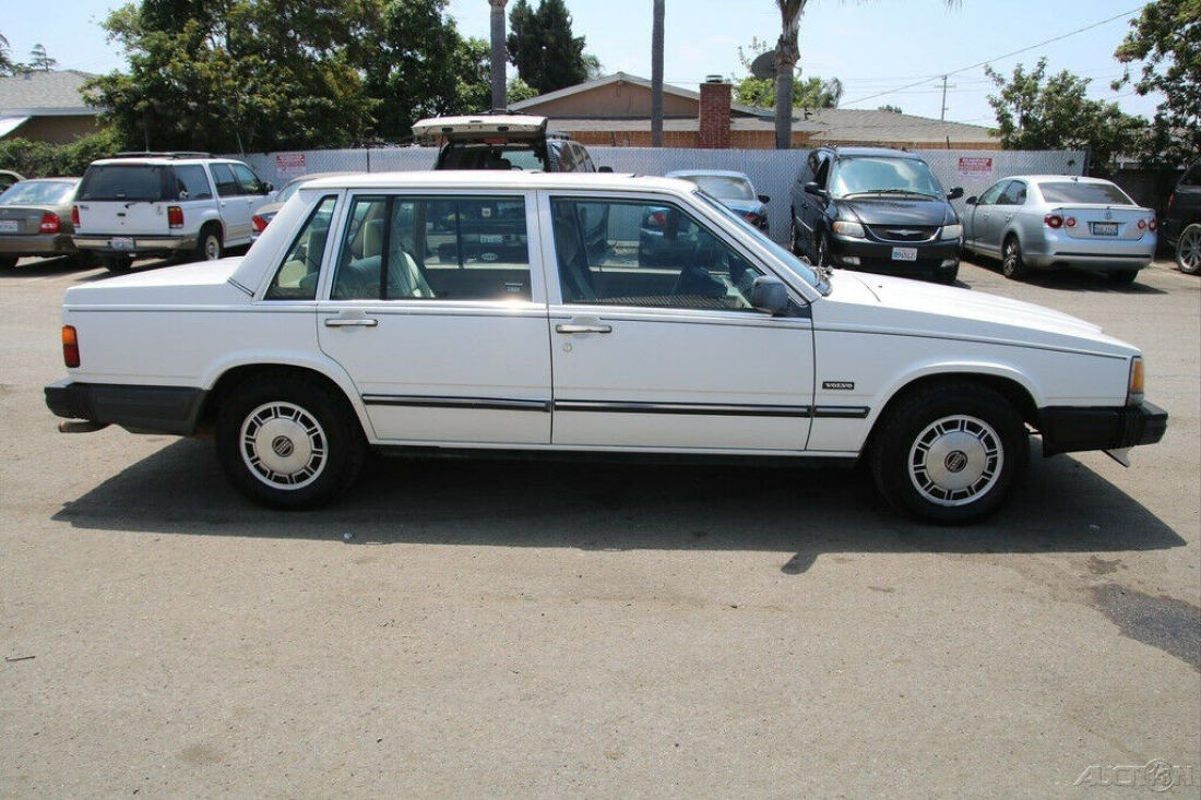 1988 Volvo 740 GLE - photo 6