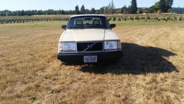 1988 Volvo 240 - photo 4