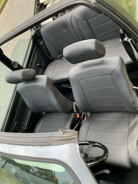 1988 Volkswagen Cabrio - photo 4