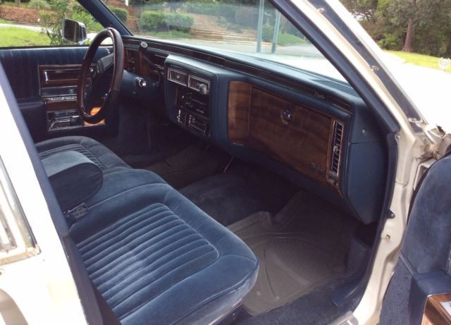 1988 Cadillac Brougham - photo 7