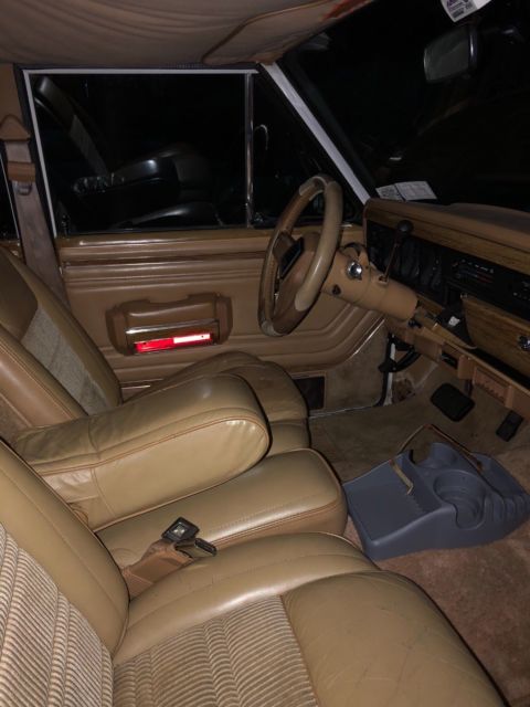 19900000 Jeep Wagoneer - photo 4