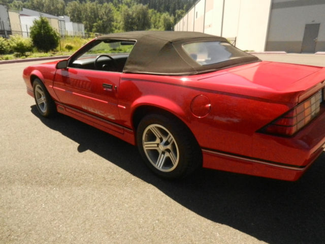 1988 Chevrolet Camaro Iroc Z - photo 10