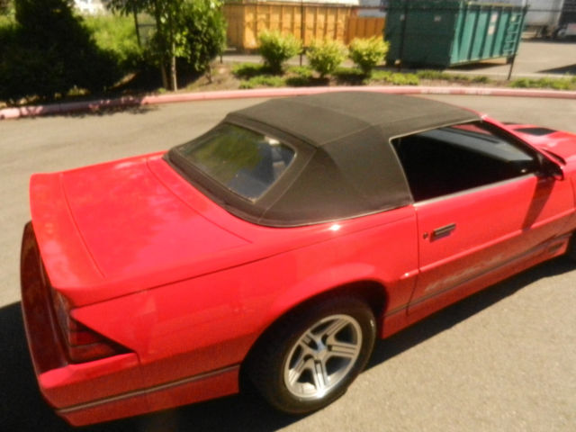 1988 Chevrolet Camaro Iroc Z - photo 12