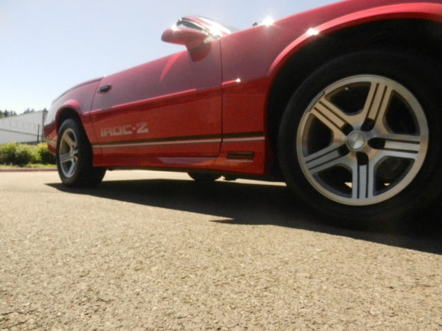 1988 Chevrolet Camaro Iroc Z - photo 8