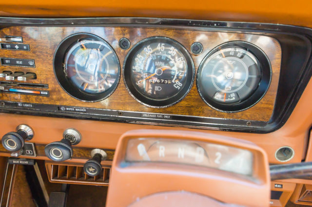 1984 Jeep Wagoneer 4-door - photo 7