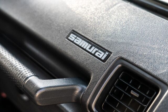 1988 Suzuki Samurai - photo 13