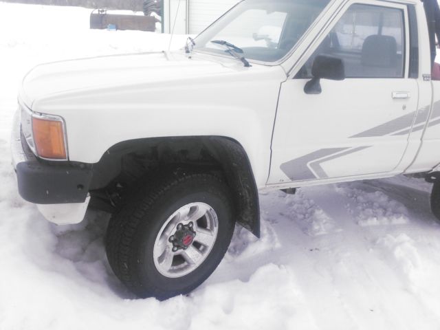 1988 Toyota SR5 White - photo 9