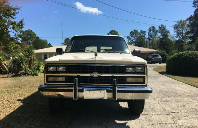 1989 2500 454 with only 117K miles 1989 Chevrolet Suburban Silverado