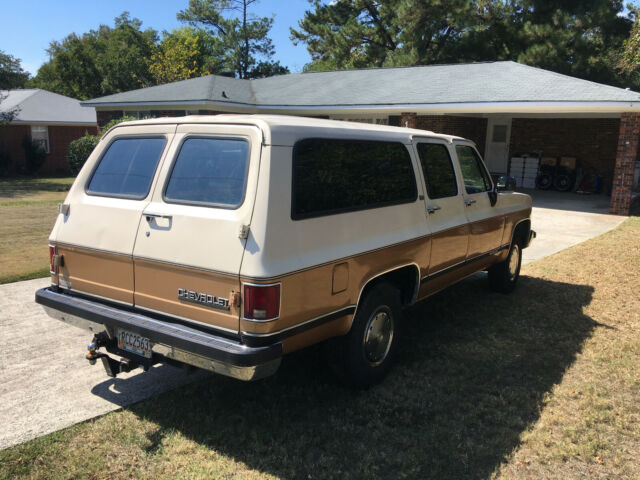 1989 Chevrolet Suburban Silverado - photo 5