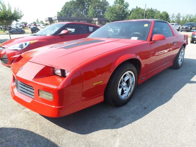 1989 2D Hatchback Used 8 Cylinder Engine Automatic RWD Red 1989 Chevrolet Camaro Rs