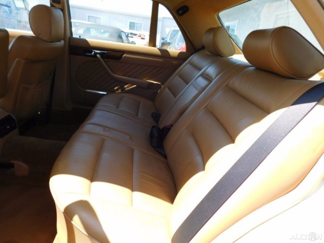 1989 Mercedes-Benz 400-Series 4 Dr - photo 12