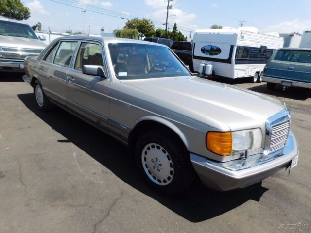 1989 Mercedes-Benz 400-Series 4 Dr - photo 3
