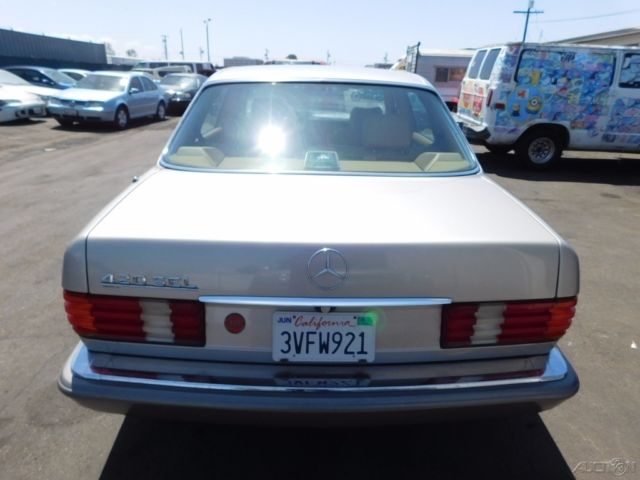 1989 Mercedes-Benz 400-Series 4 Dr - photo 5