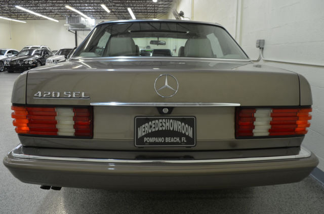 1989 Mercedes-Benz 400-Series - photo 12
