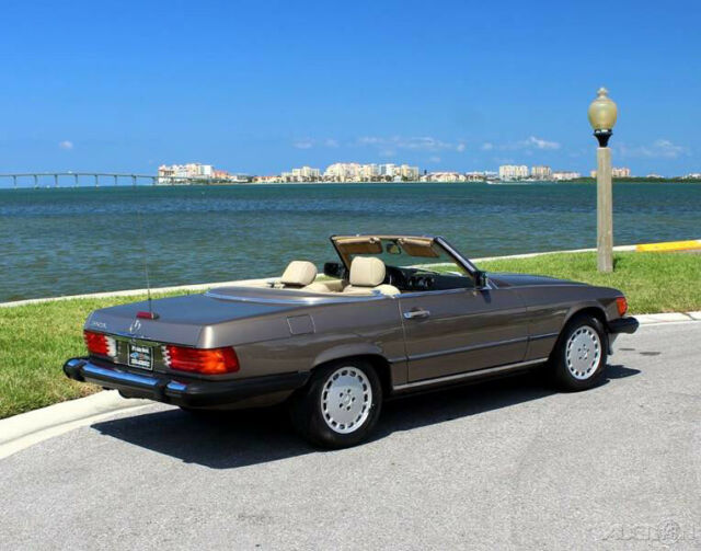 1989 Mercedes-Benz 500-Series 560 SL 2dr Convertible - photo 10