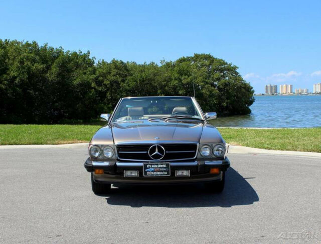1989 Mercedes-Benz 500-Series 560 SL 2dr Convertible - photo 11