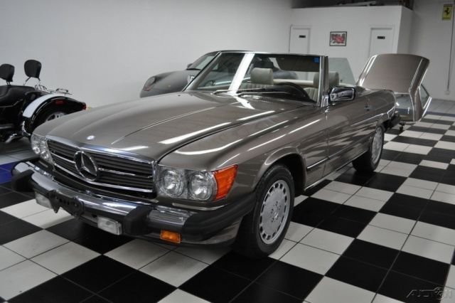 1989 Mercedes-Benz SL-Class 560SL - ONLY 23K MILES - GREAT INVESTMENT - photo 7