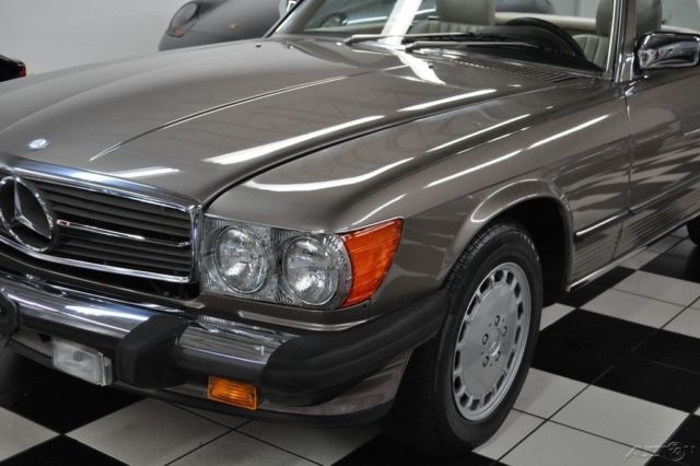 1989 Mercedes-Benz SL-Class 560SL - ONLY 23K MILES - GREAT INVESTMENT - photo 8