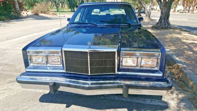 1989 Chrysler Fifth Avenue Leather - photo 10