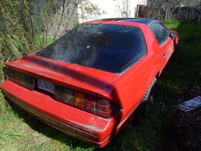 1989 Chevrolet Camaro IROC-Z - photo 2
