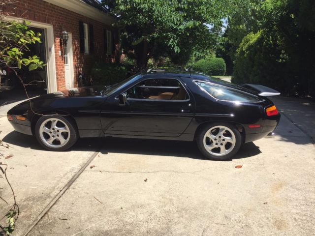 1989 928 S4 w/LSD 1989 Porsche 928 S4 w/LSD