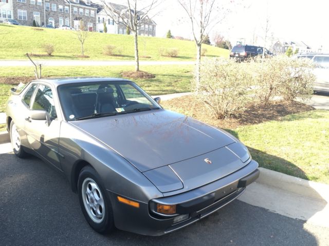 1989 944 2.7L, 102K ACTUAL MILES, WELL-MAINTAINED 1989 Porsche 944