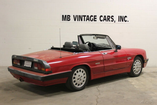 1989 Alfa Romeo Spider convertible - photo 3