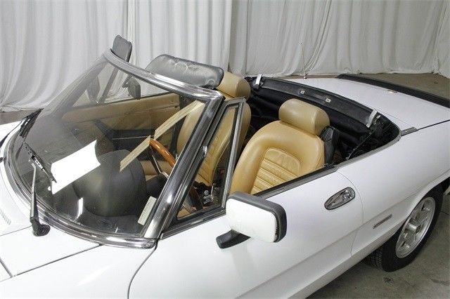 1989 Alfa Romeo Spider -- - photo 10