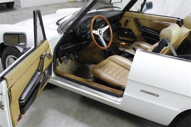 1989 Alfa Romeo Spider -- - photo 11