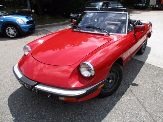 1989 Alfa Romeo Spider Graduate60,809 Miles RED CONVERTIBLE 2-DR 2.0L L4 SOHC 8V 1989 Alfa Romeo Spider Graduate
