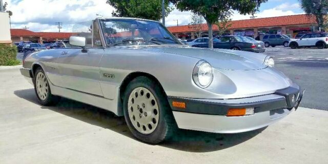 1989 Alfa Romeo Spider Quadrifoglio - photo 10