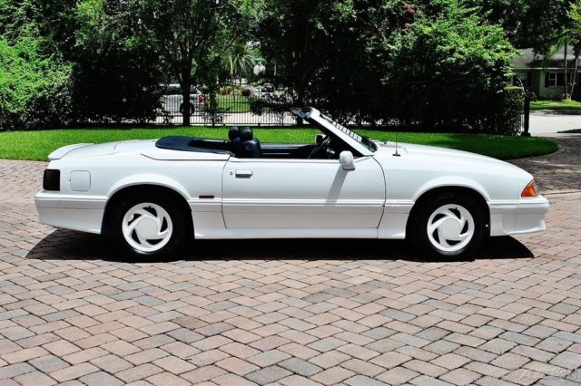 1989 Ford Mustang LX 5.0 Convertible Very Rare - photo 12