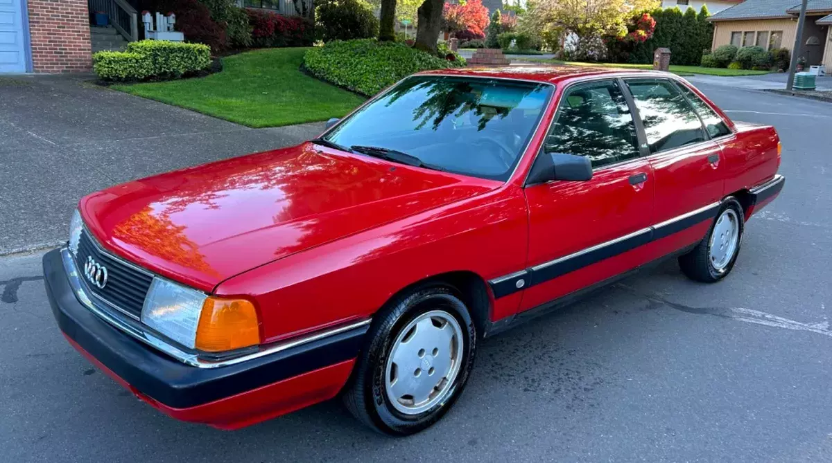 1989 Audi 100 Sedan. Well Maintained. 2 Owners. Excellent Condition. Clean Title 1989 Audi 100