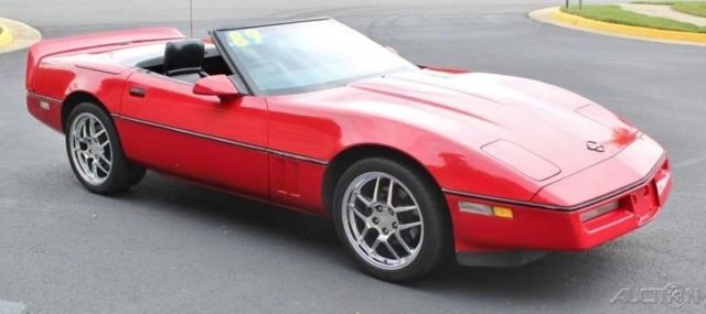 1989 Chevrolet Corvette Base 2dr Convertible - photo 10
