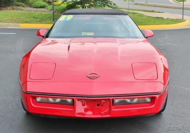 1989 Chevrolet Corvette Base 2dr Convertible - photo 2