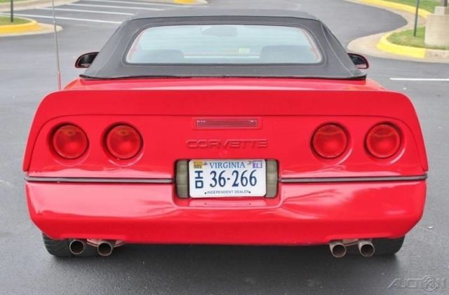 1989 Chevrolet Corvette Base 2dr Convertible - photo 6