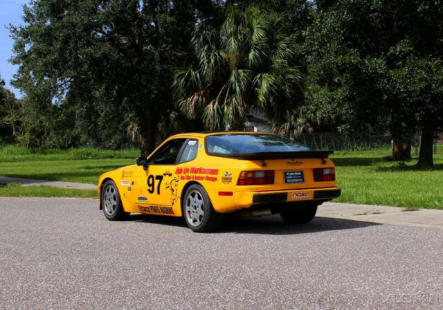 1989 Porsche 944 Base 2dr Hatchback - photo 3